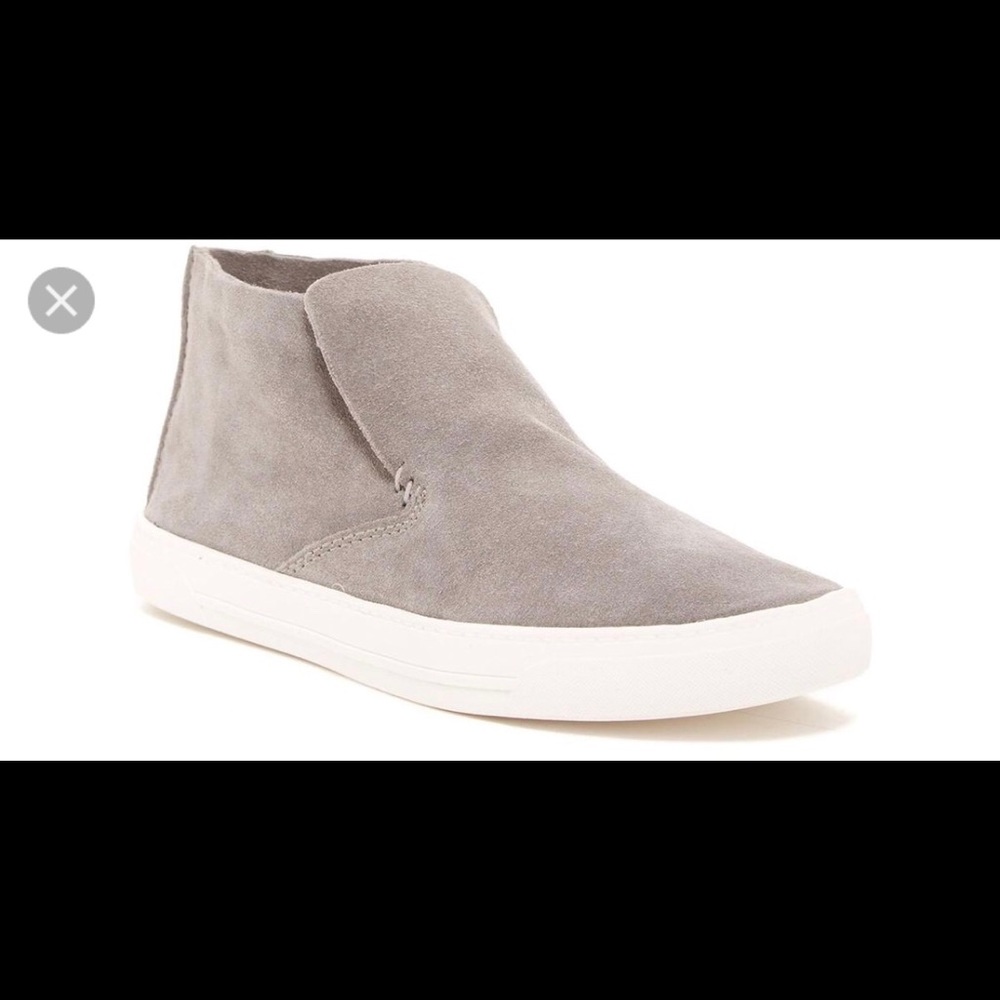 Dolce Vita Grey suede sneakers